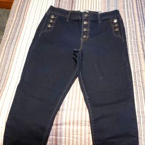 Sophia Vergara Crop denim jeans